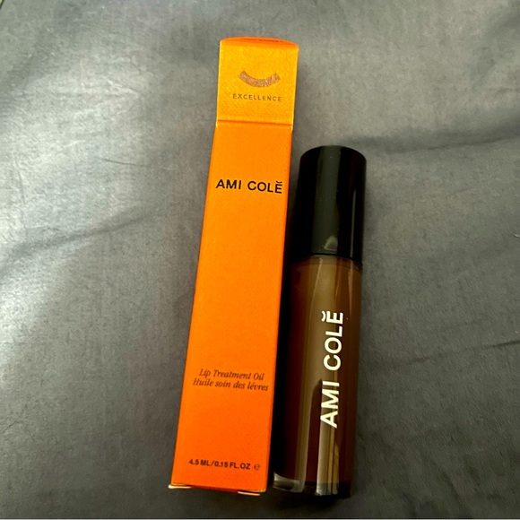 AMI COLE- lip treatment oil - Picture 1 of 1